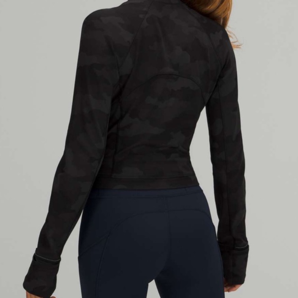 It’s Rulu Run Cropped Half Zip - Picture 5 of 6